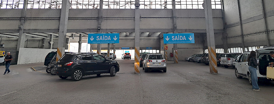 Sete Rios bus station parking